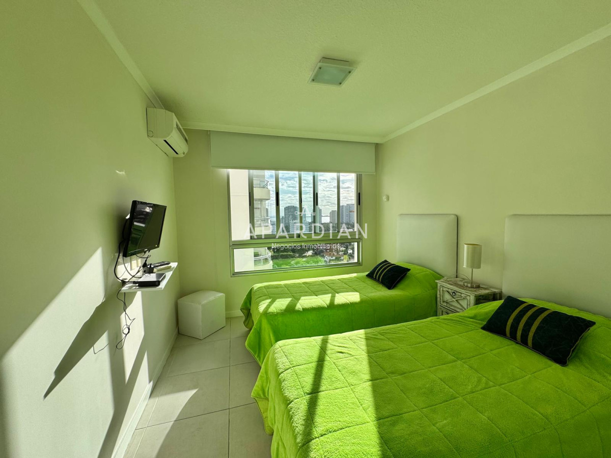 Apartamento ID.21097951 - Apartamento en venta 3 dormitorios en suite excelente ubicación