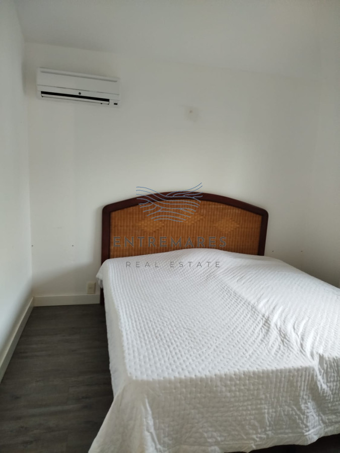 Casa ID.119 - Venta casa mansa 4 dormitorios
