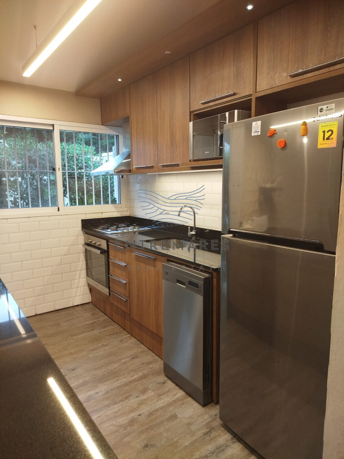 Casa ID.119 - Venta casa mansa 4 dormitorios