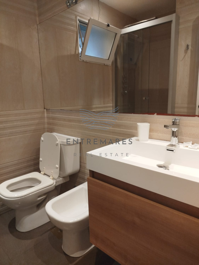 Casa ID.119 - Venta casa mansa 4 dormitorios