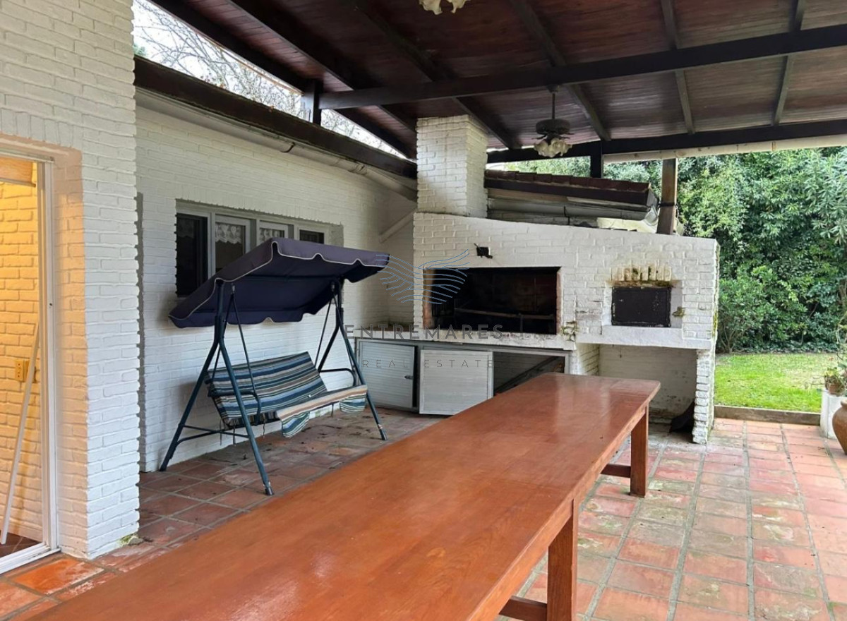 Casa ID.110 - Venta casa 4 dormitorios Jardines de Córdoba