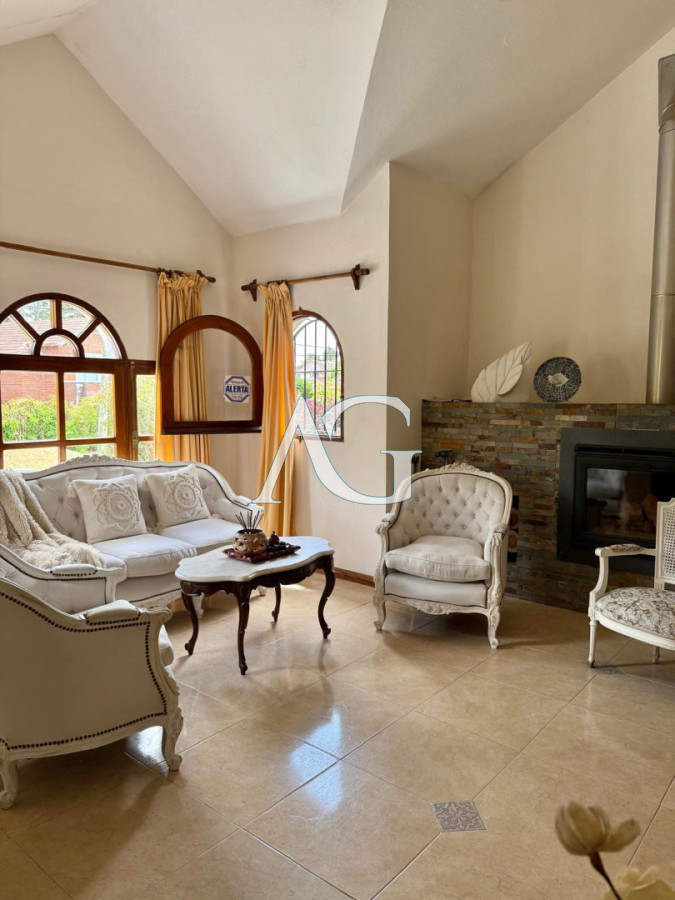 Casa ID.342 - Venta de casa en Jardines de Córdoba 2 dormitorios