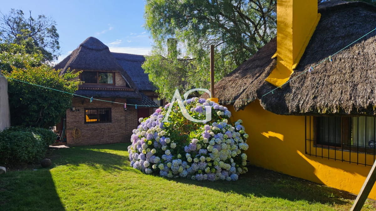 Casa ID.251 - Venta casa 3 dormitorios zona Pinares