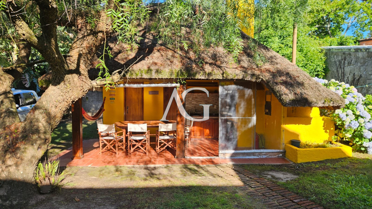 Casa ID.251 - Venta casa 3 dormitorios zona Pinares