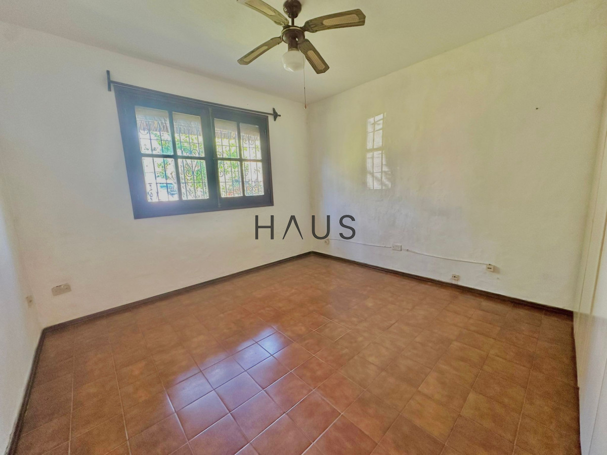 Casa ID.1066 - Venta casa punta del este pinares 4 dormitorios 