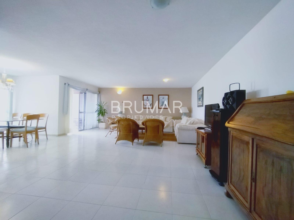 Aidy Grill - GoPunta - Portal Inmobiliario de Punta del Este - Maldonado