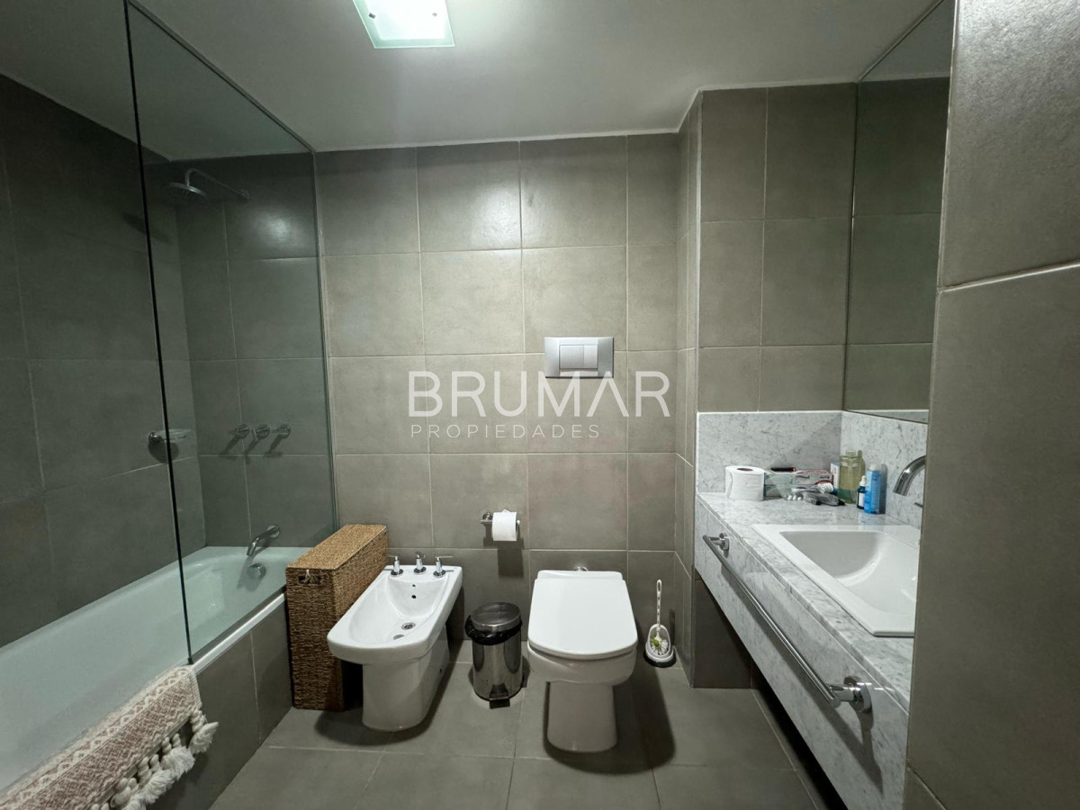 Apartamento ID.317 - Venta Primera linea Pinares