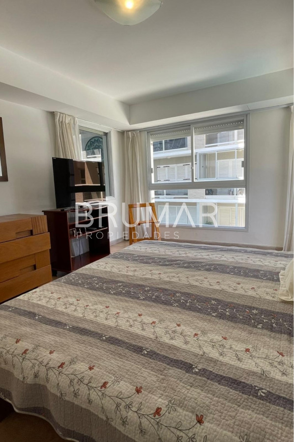 Apartamento ID.251 - Alquiler de Temporada 3 Dormitorios Playa Brava
