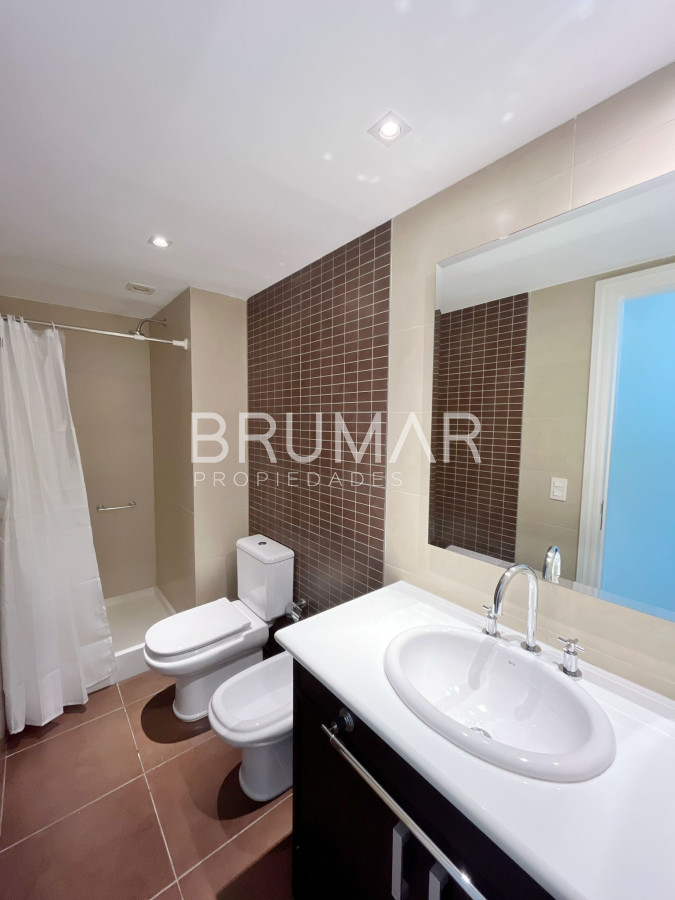 Apartamento ID.223 - Venta apartamento 3 dormitorios en suite en península full amenities.