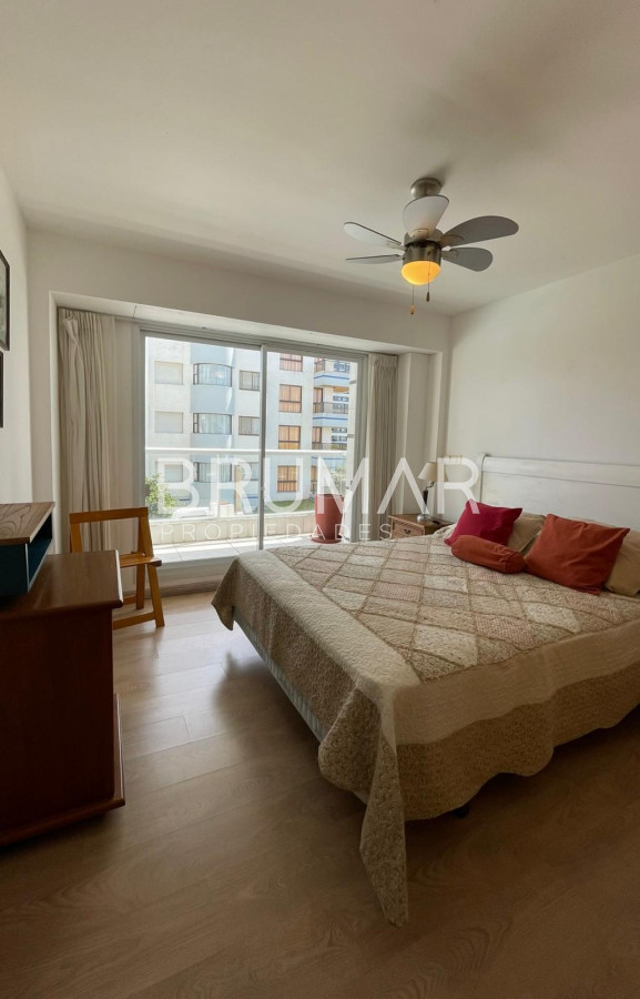 Apartamento ID.251 - Alquiler de Temporada 3 Dormitorios Playa Brava
