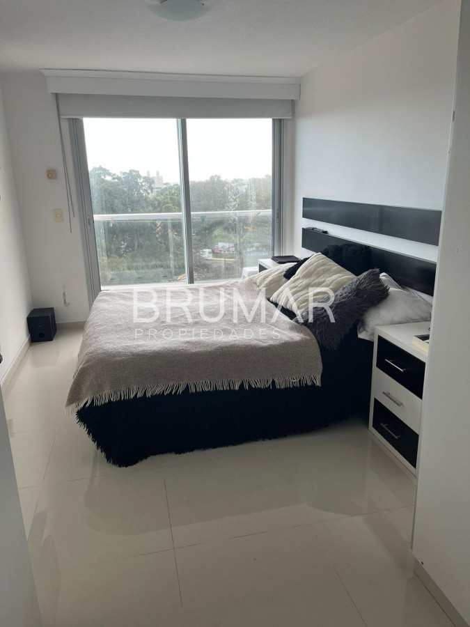 Apartamento ID.378 - Alquiler anual 3 dormitorios