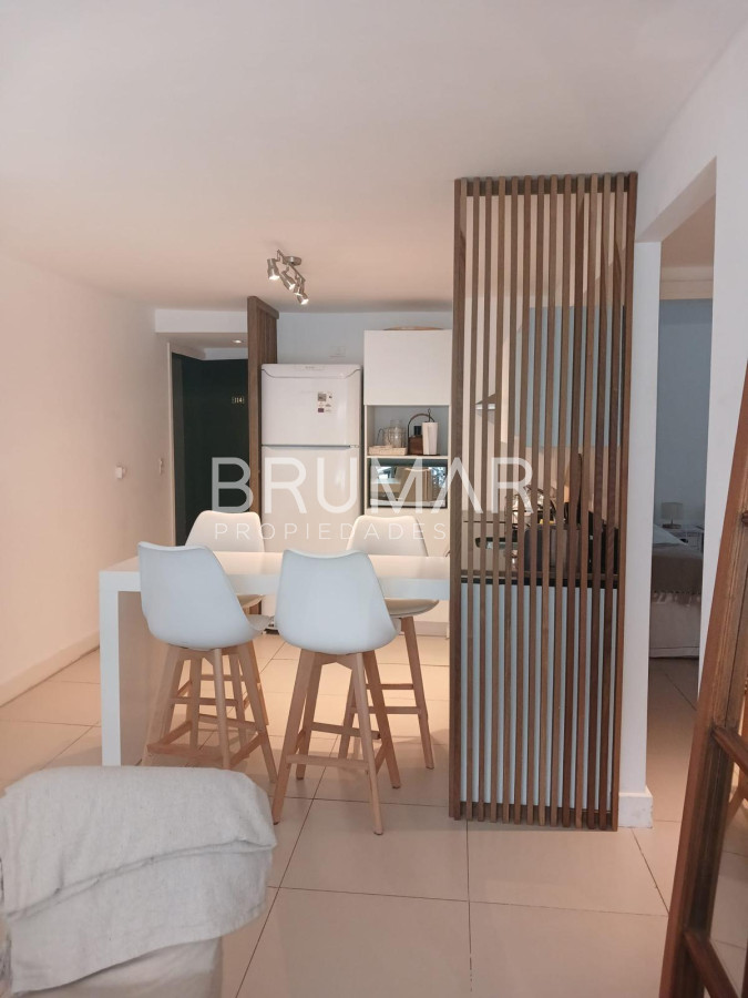 Apartamento ID.596 - Apartamento de 2 dormitorios en venta. 