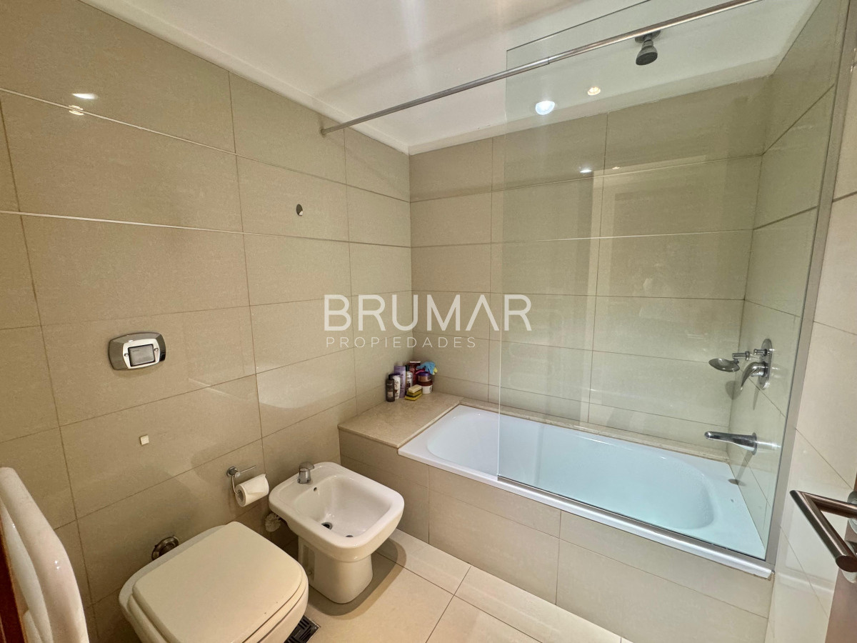 Apartamento ID.319 - Apartamento en Venta de Dos Dormitorios Playa Brava