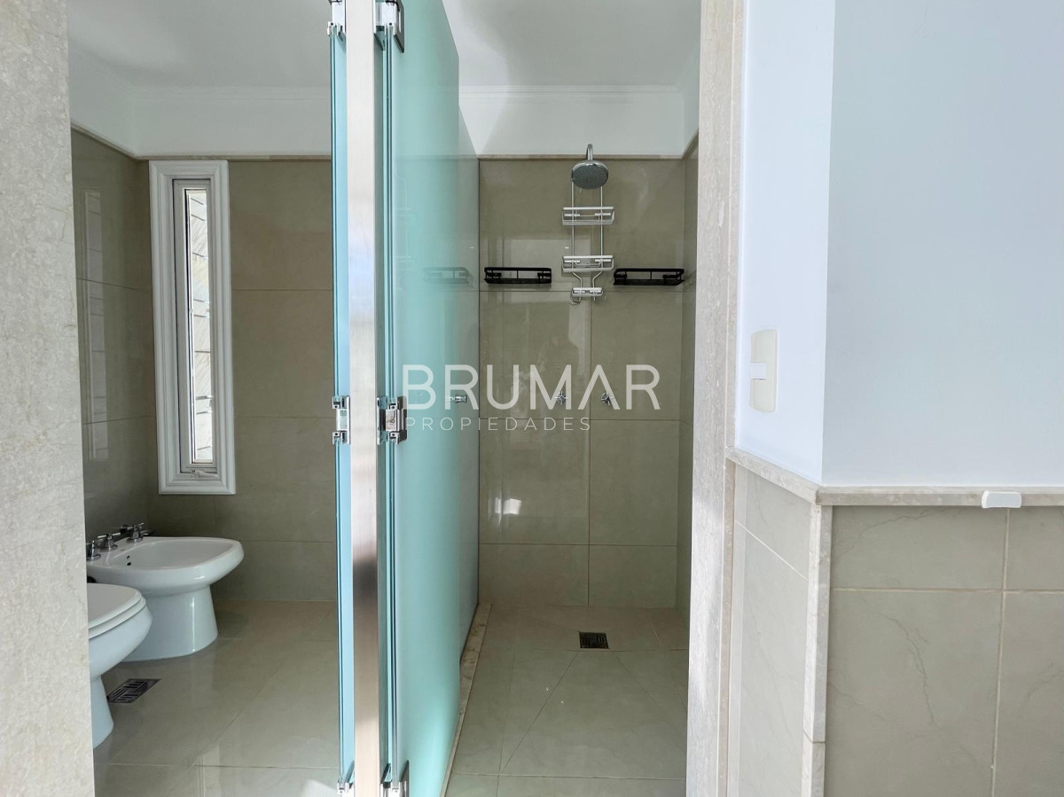 Apartamento ID.238 - Excelente Departamento de Tres Suites en Veramansa