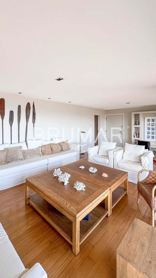 Brava - GoPunta - Portal Inmobiliario de Punta del Este - Maldonado