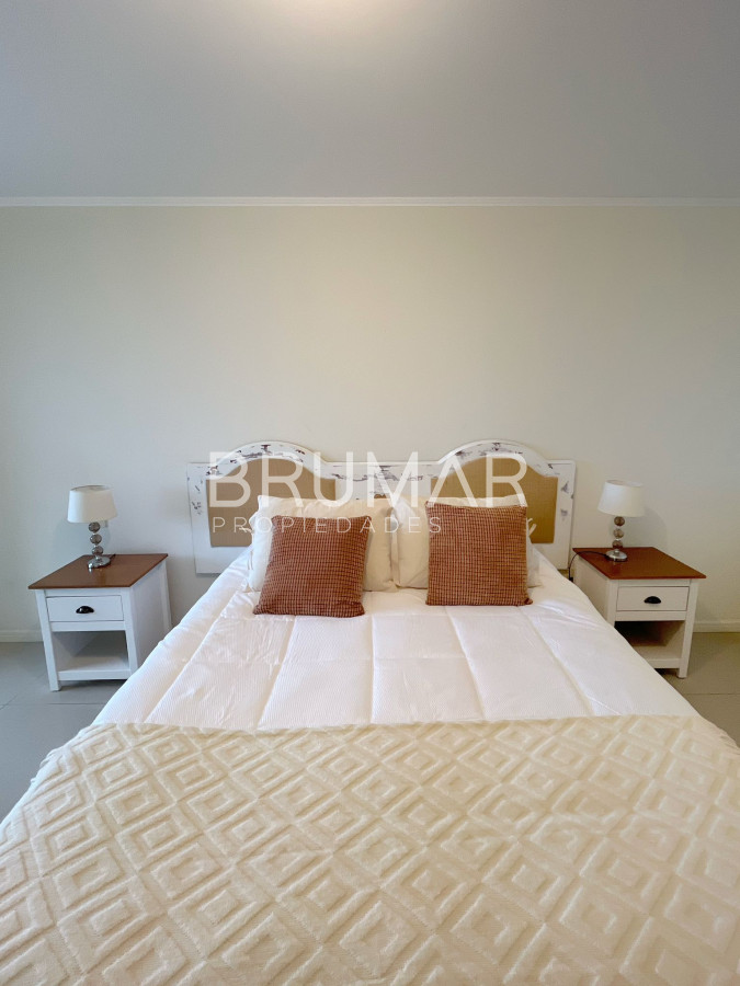 Apartamento ID.223 - Venta apartamento 3 dormitorios en suite en península full amenities.