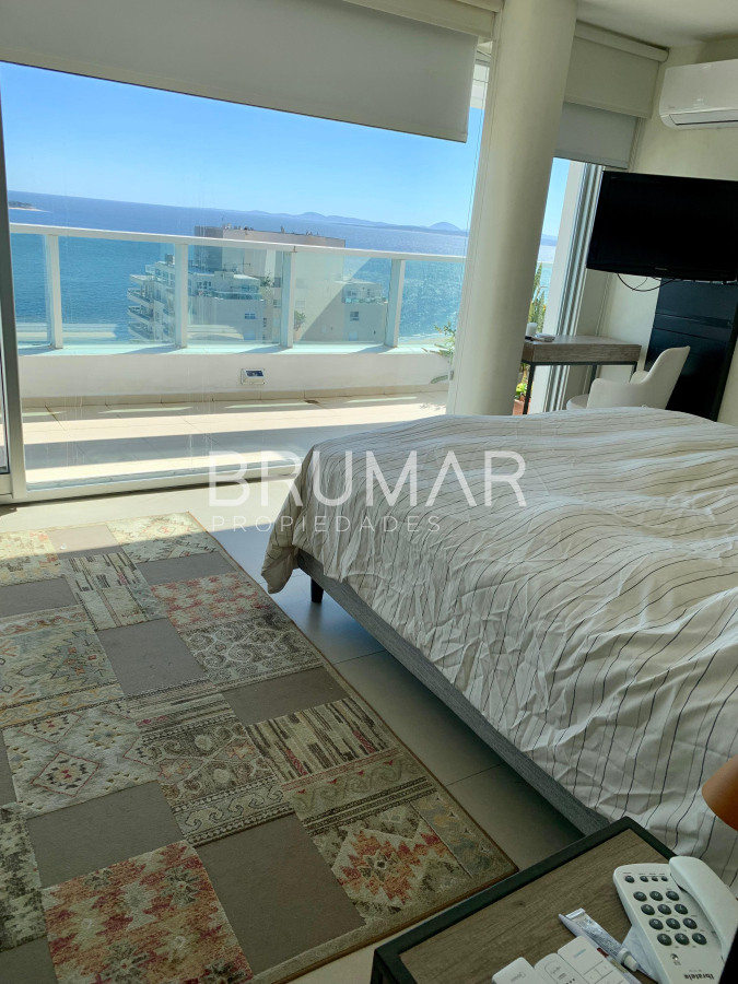 Apartamento ID.595 - Penthouse en venta 2 dormitorios y ascensor privado