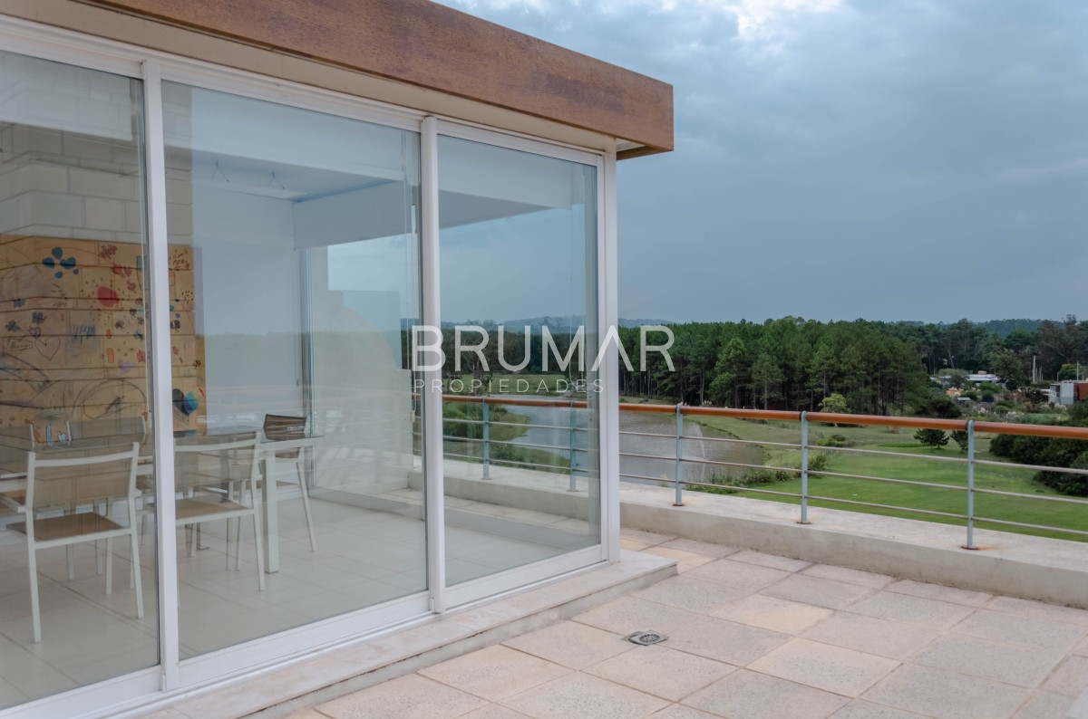 Apartamento ID.272 - Departamento en Venta en Veramansa de tres suites