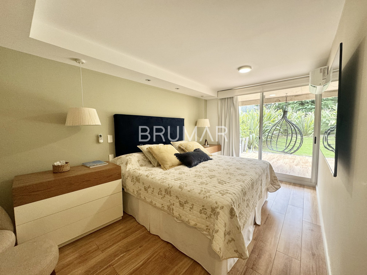Apartamento ID.470 - Apartamento en Venta de tres Dormitorios Playa Mansa