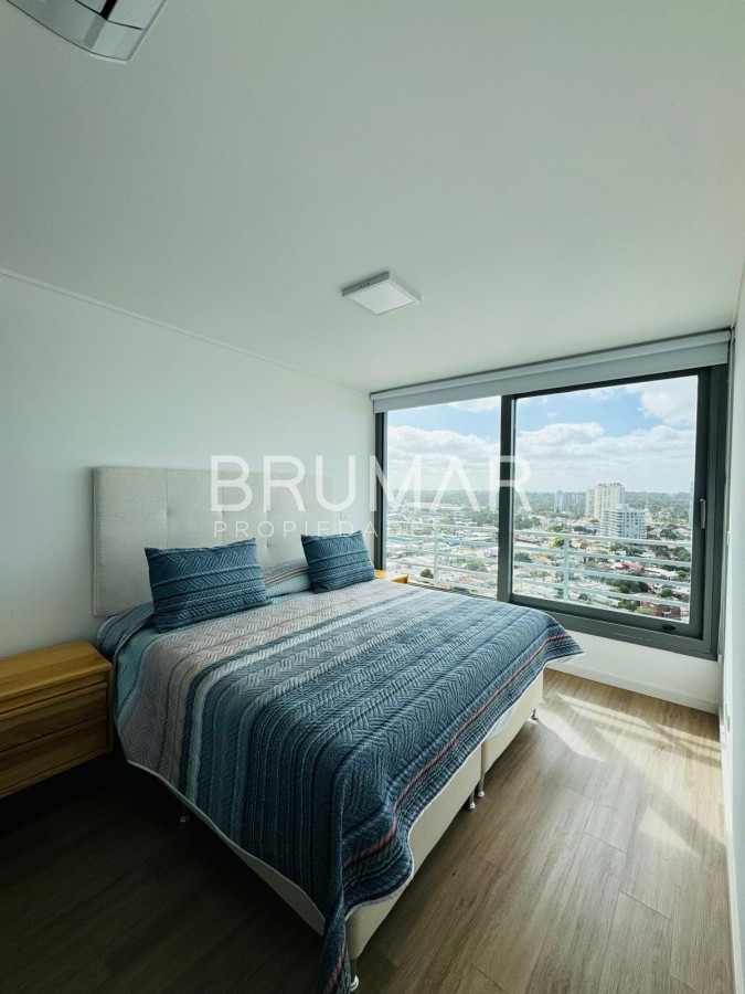 Apartamento ID.133 - Exclusivo apartamento de 3 dormitorios, terraza súper amplia y la mejor vista al mar.
