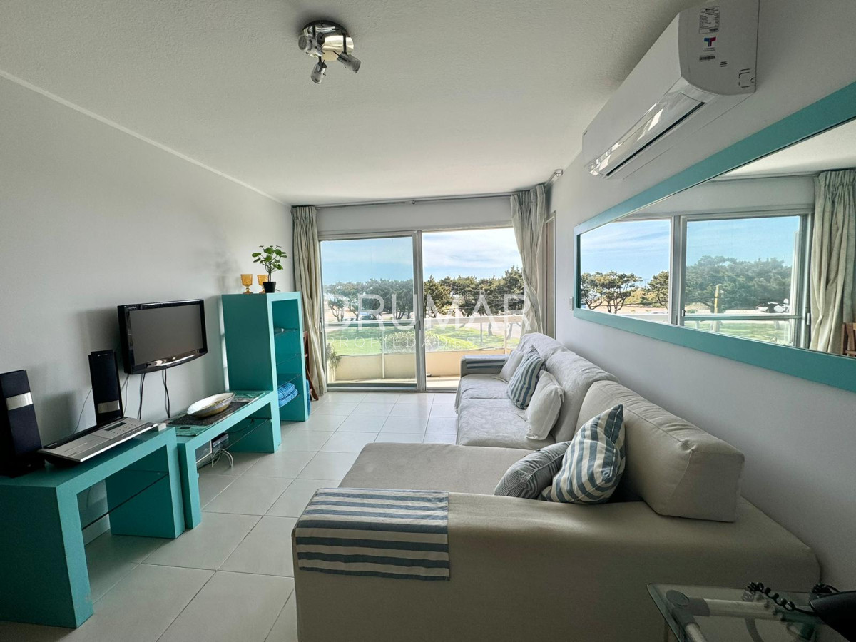 Apartamento ID.230 - Alquiler de temporada apartamento Punta del Este mansa 3 dormitorios 