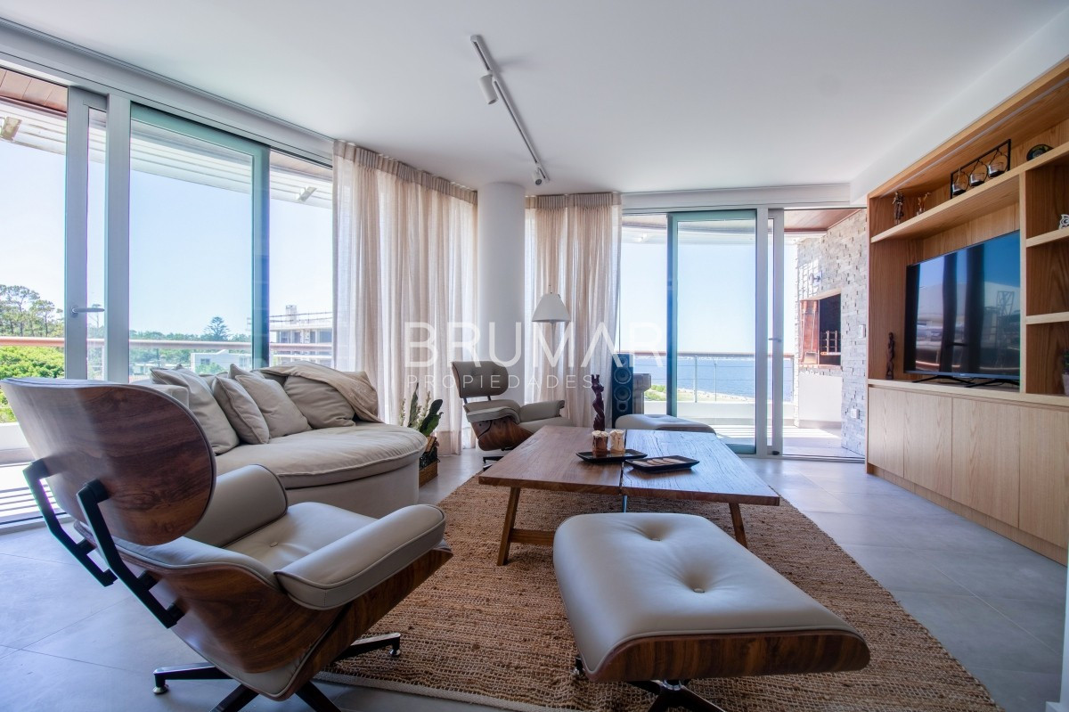 Apartamento ID.132 - apartamento venta 2 dormitorios mansa punta del este vista al mar penthouse