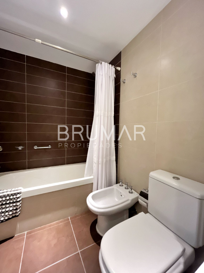 Apartamento ID.223 - Venta apartamento 3 dormitorios en suite en península full amenities.