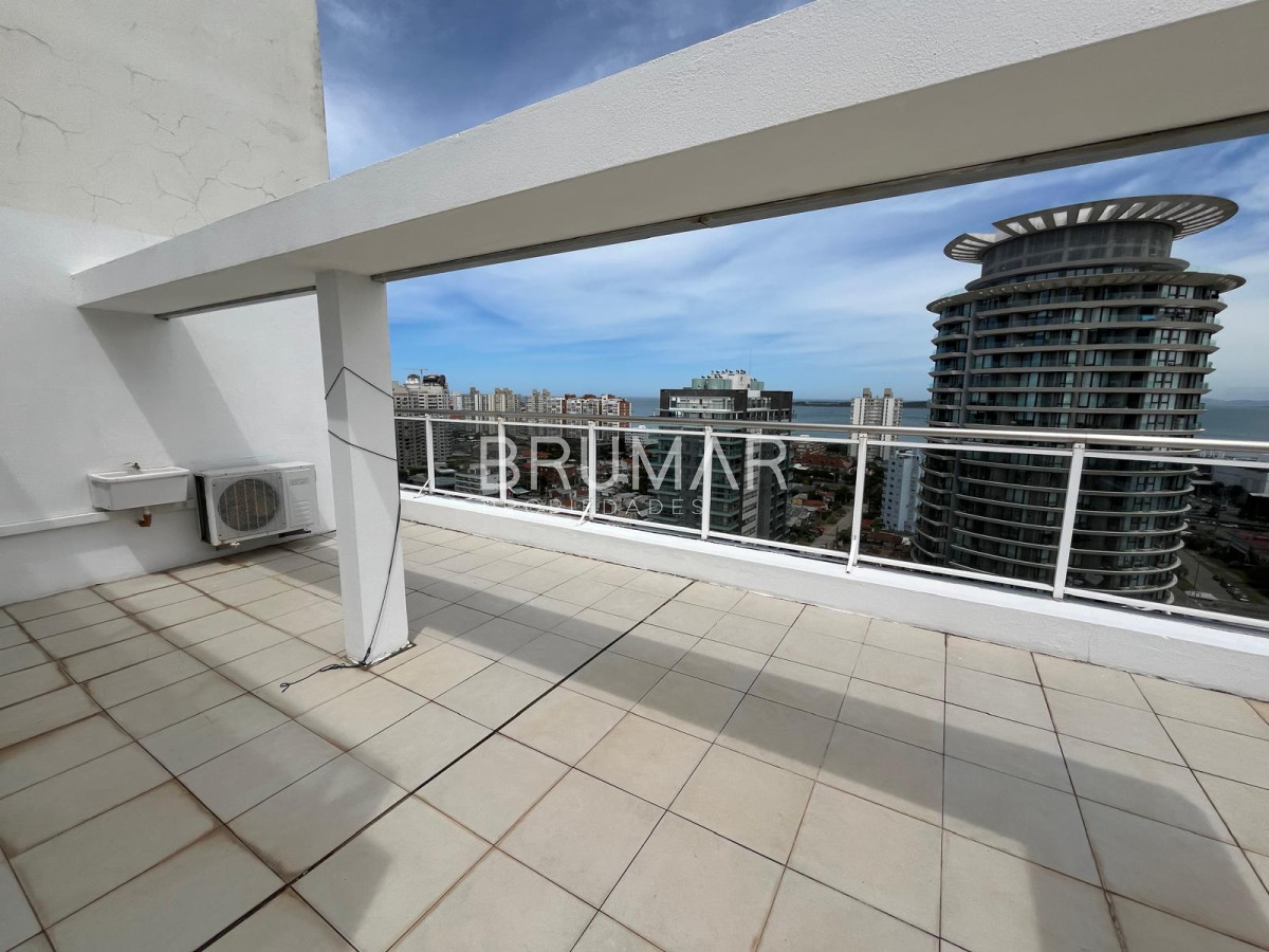 Apartamento ID.351 - Penthouse Duplex Venta 3 Suite, Brava.