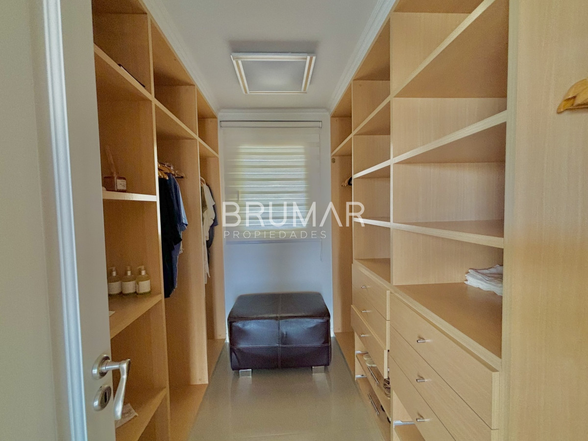 Apartamento ID.182 - Apartamento venta punta del este mansa 4 dormitorios 