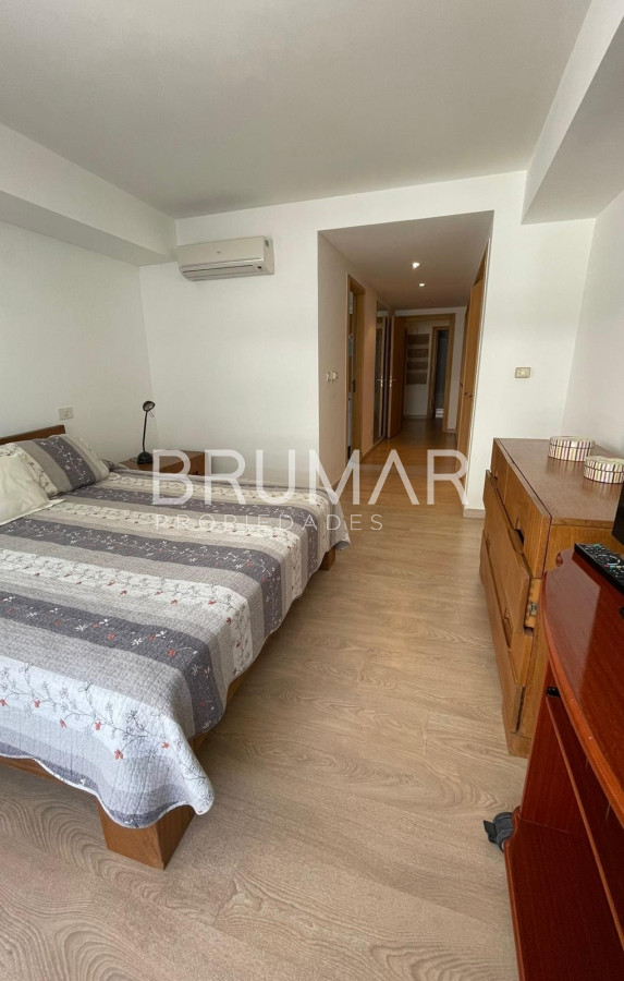 Apartamento ID.251 - Alquiler de Temporada 3 Dormitorios Playa Brava