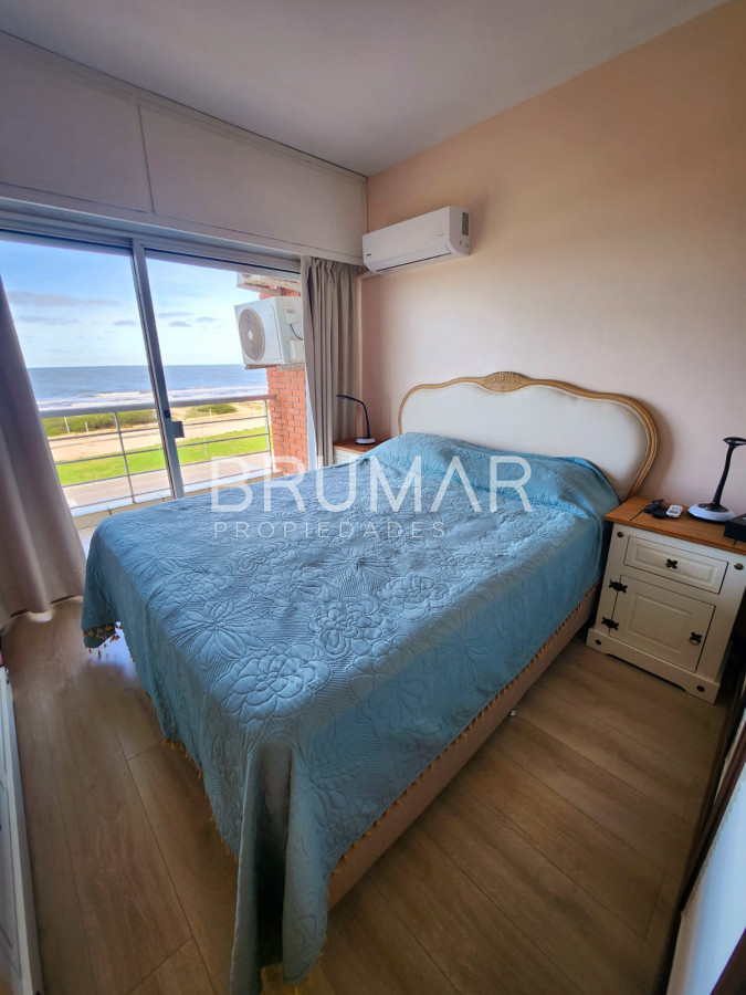 Apartamento ID.103 - Departamento reciclado, terraza y 3 dormitorios.