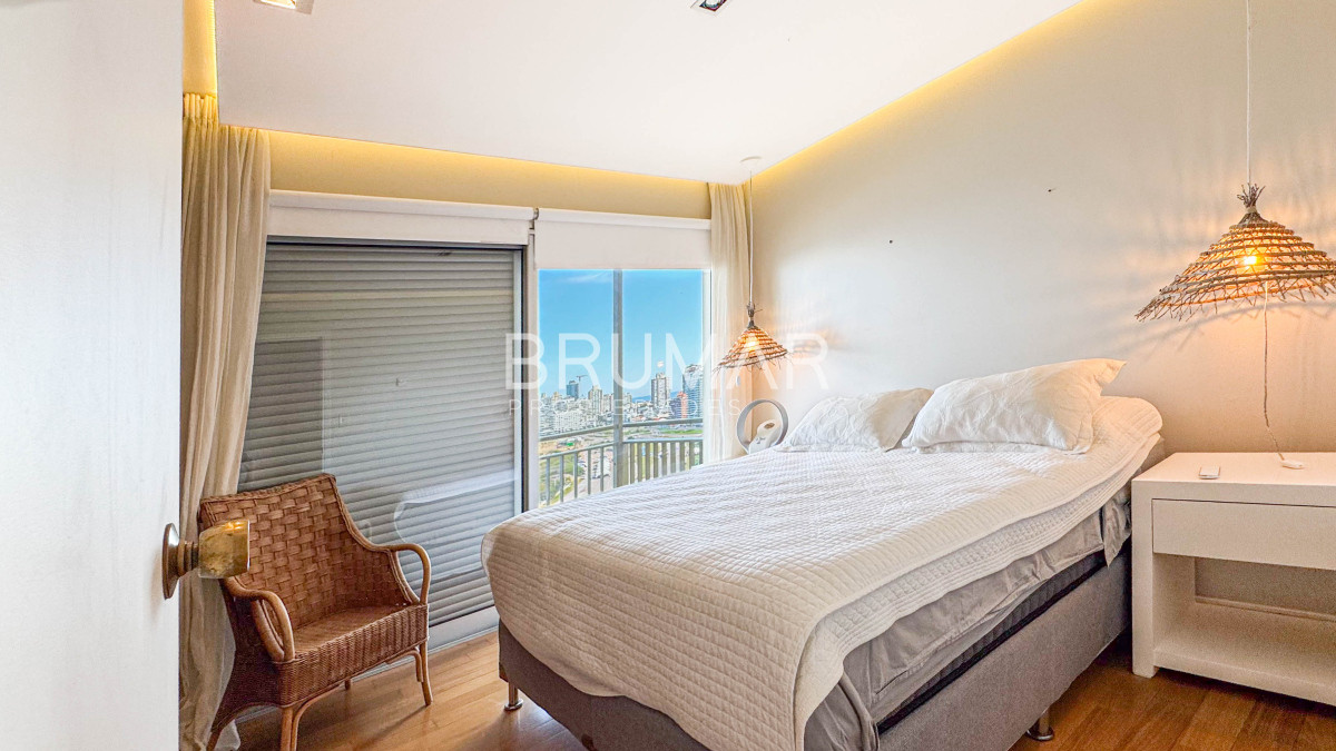 Apartamento ID.495 - Venta apartamento 3 dormitorios mas servicio completo con excelentes vistas