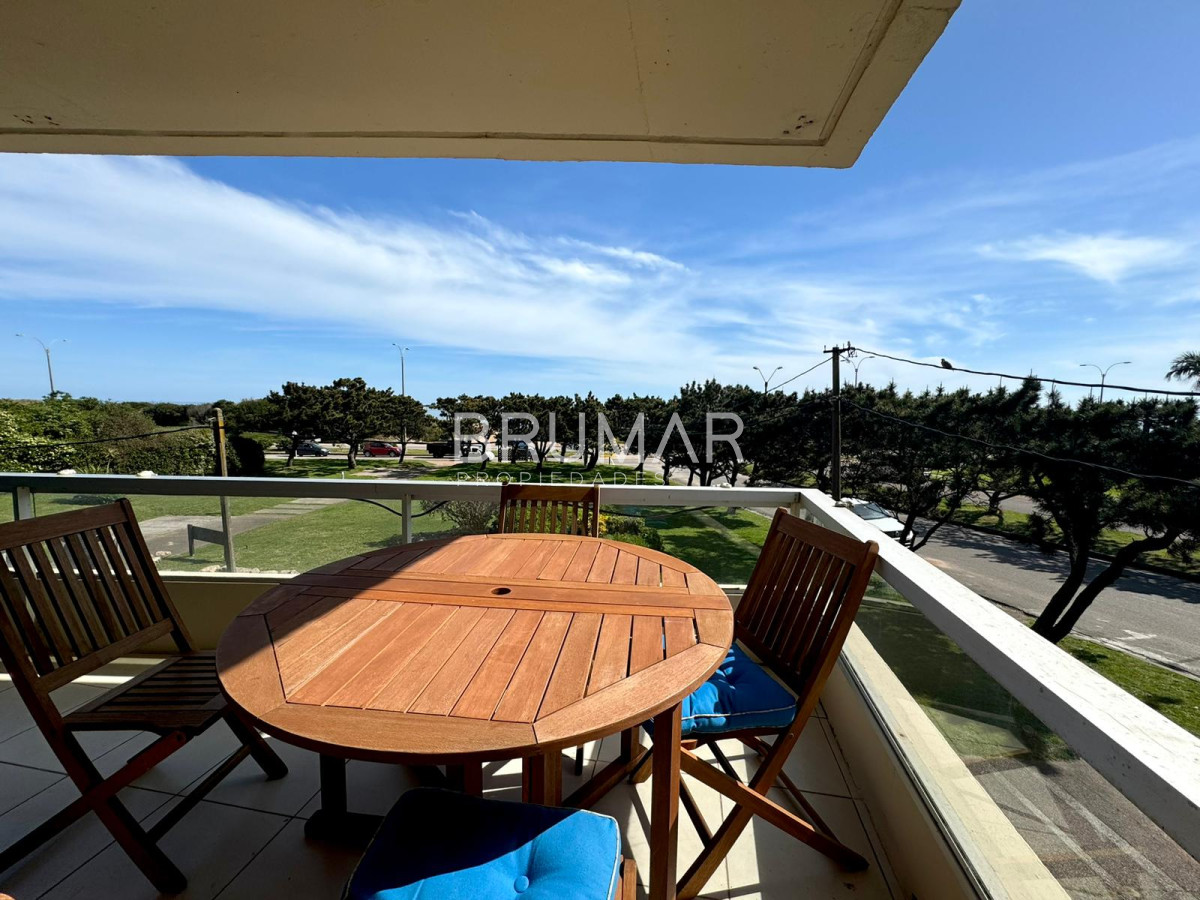 Apartamento ID.230 - Alquiler de temporada apartamento Punta del Este mansa 3 dormitorios 