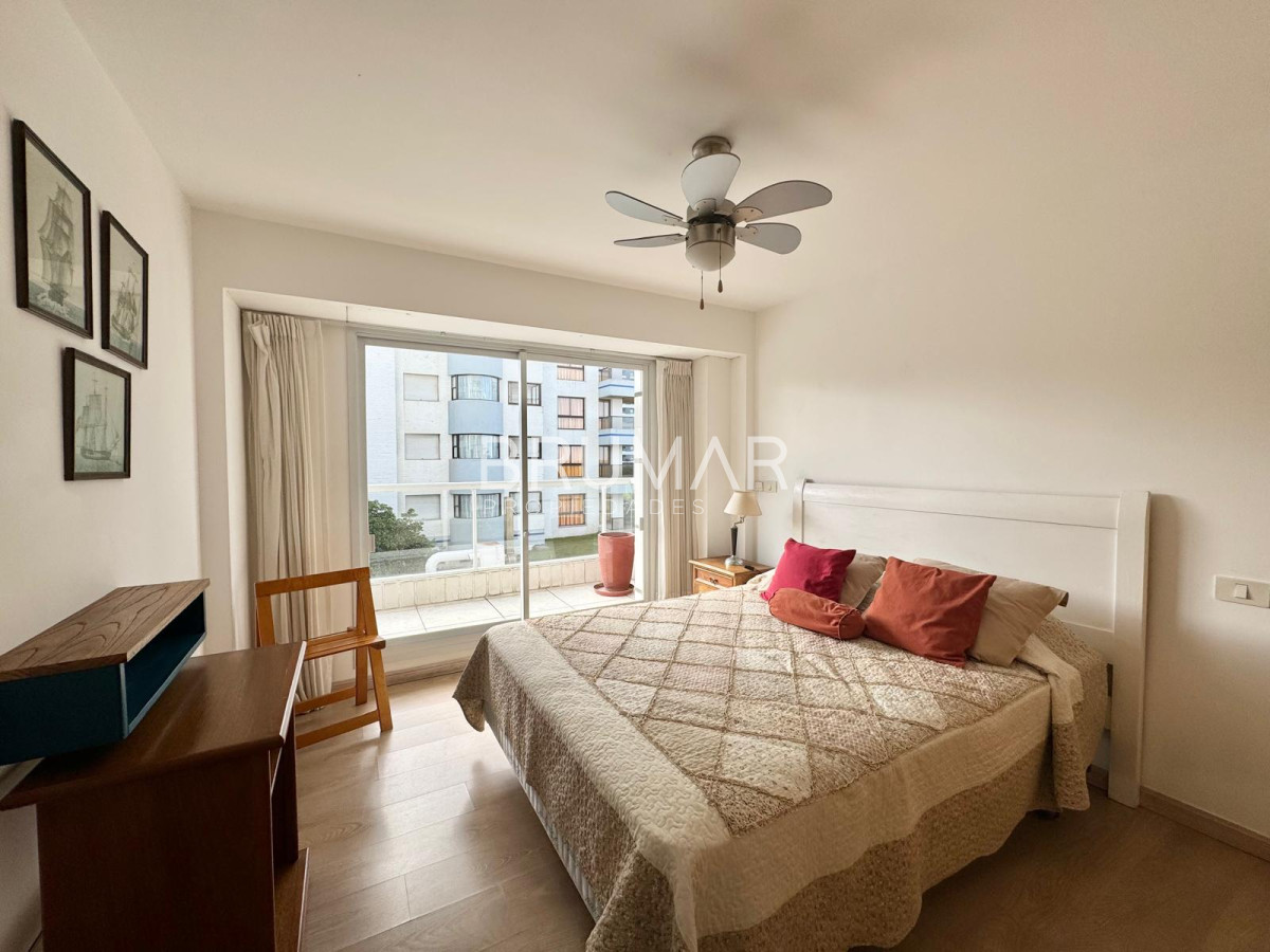 Apartamento ID.251 - Alquiler de Temporada 3 Dormitorios Playa Brava