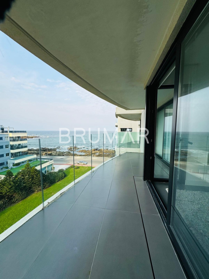 Apartamento ID.78 - Alquiler anual en península con terraza y vista al mar.