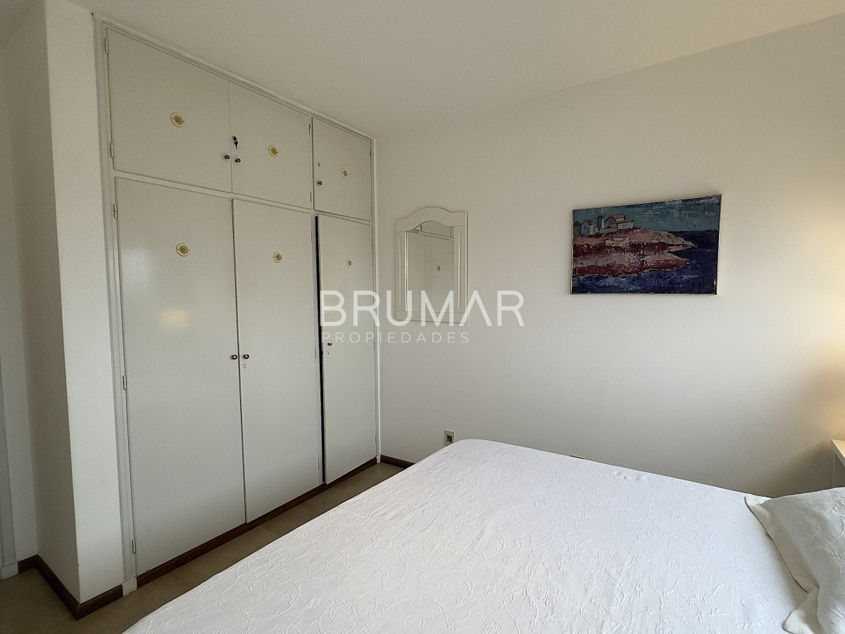 Apartamento ID.102 - Departamento reciclado dos dormitorios vista al mar.