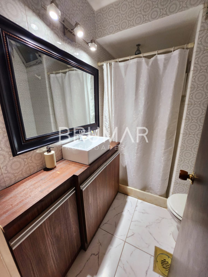 Apartamento ID.103 - Departamento reciclado, terraza y 3 dormitorios.