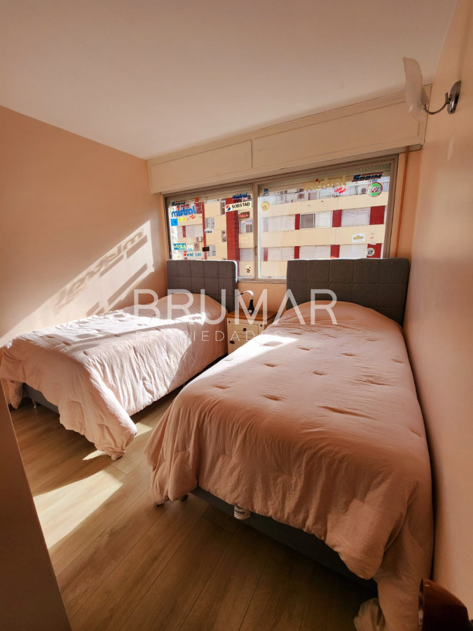 Apartamento ID.103 - Departamento reciclado, terraza y 3 dormitorios.