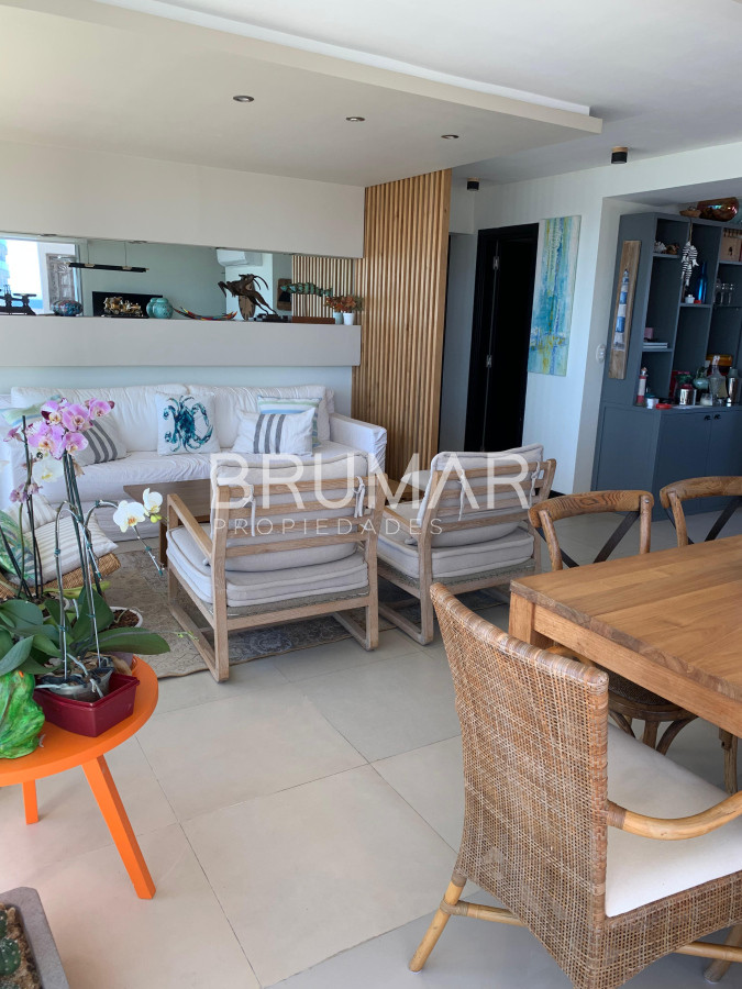 Apartamento ID.595 - Penthouse en venta 2 dormitorios y ascensor privado