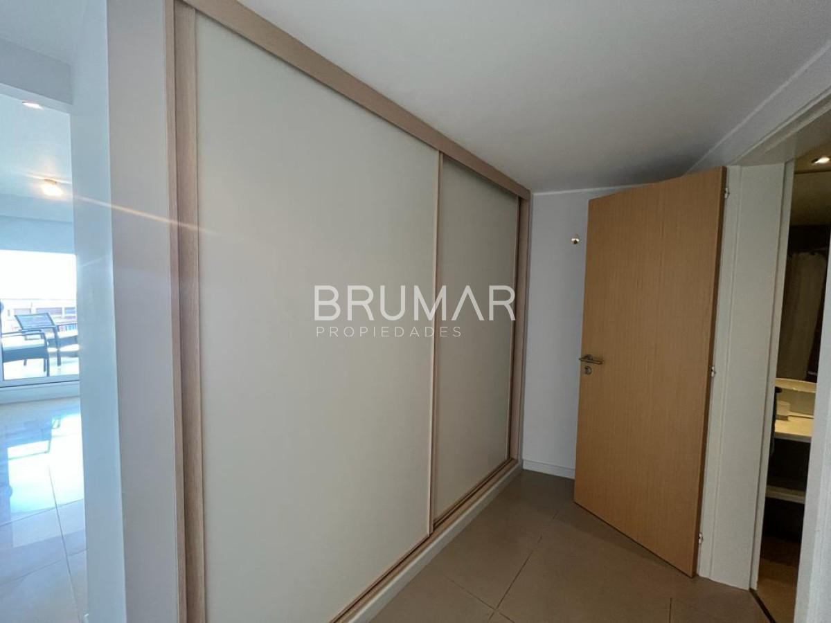 Apartamento ID.711 - Venta apartamento 3 dormitorios vista al mar