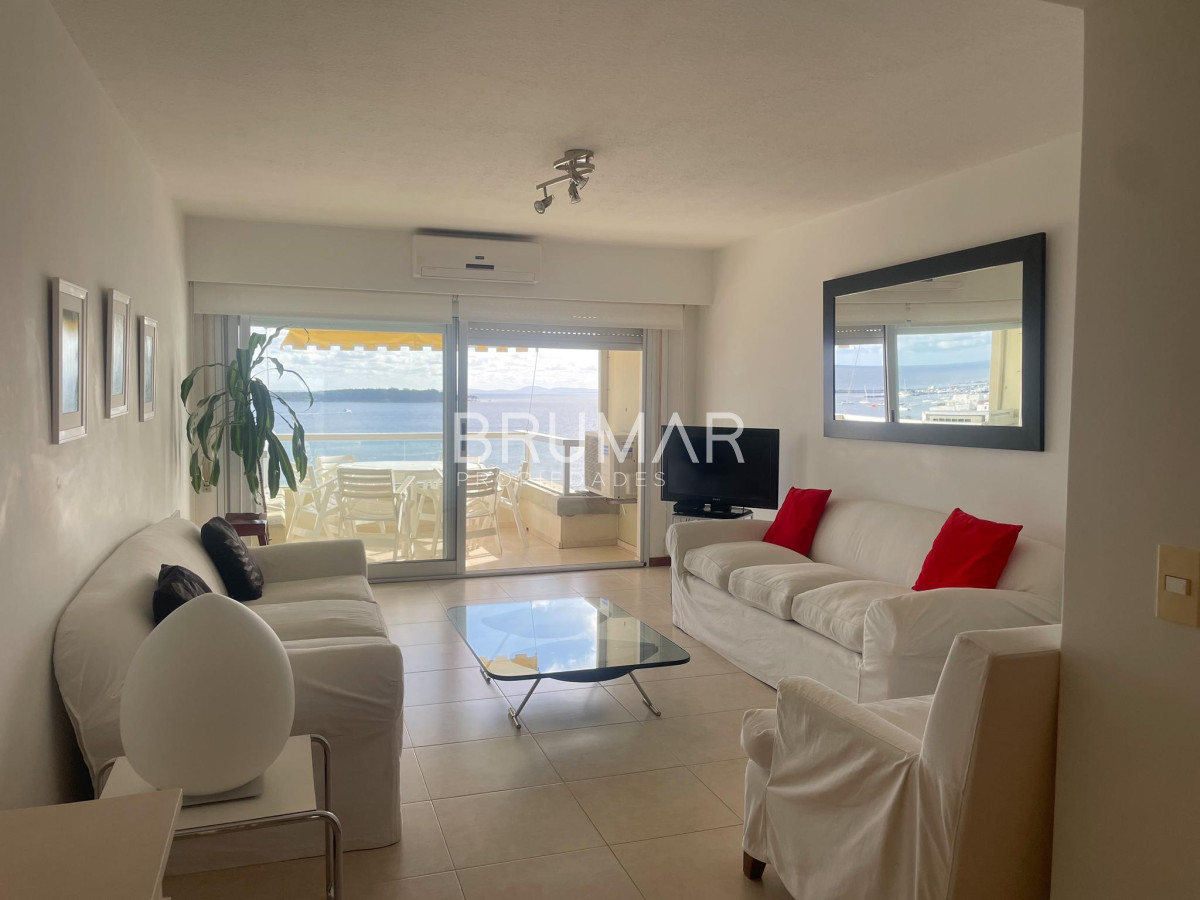 Apartamento ID.18 - Frente al mar departamentos de 3 dormitorios, en zona privilegiada.