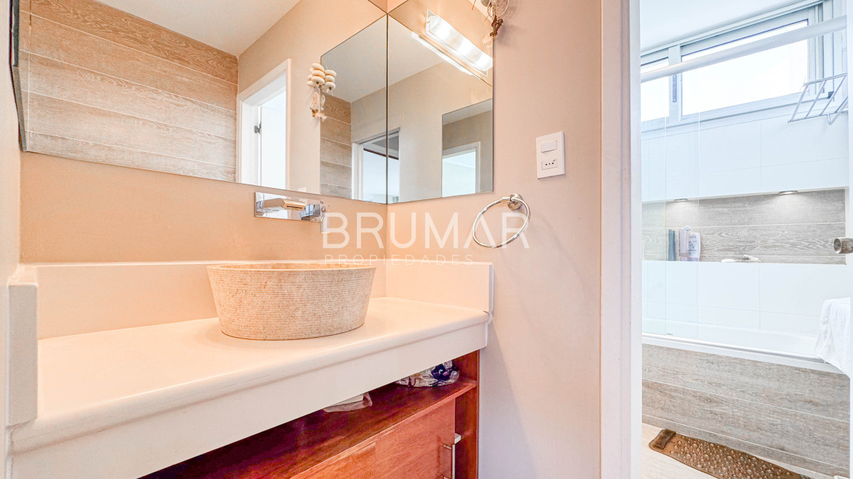 Apartamento ID.495 - Venta apartamento 3 dormitorios mas servicio completo con excelentes vistas