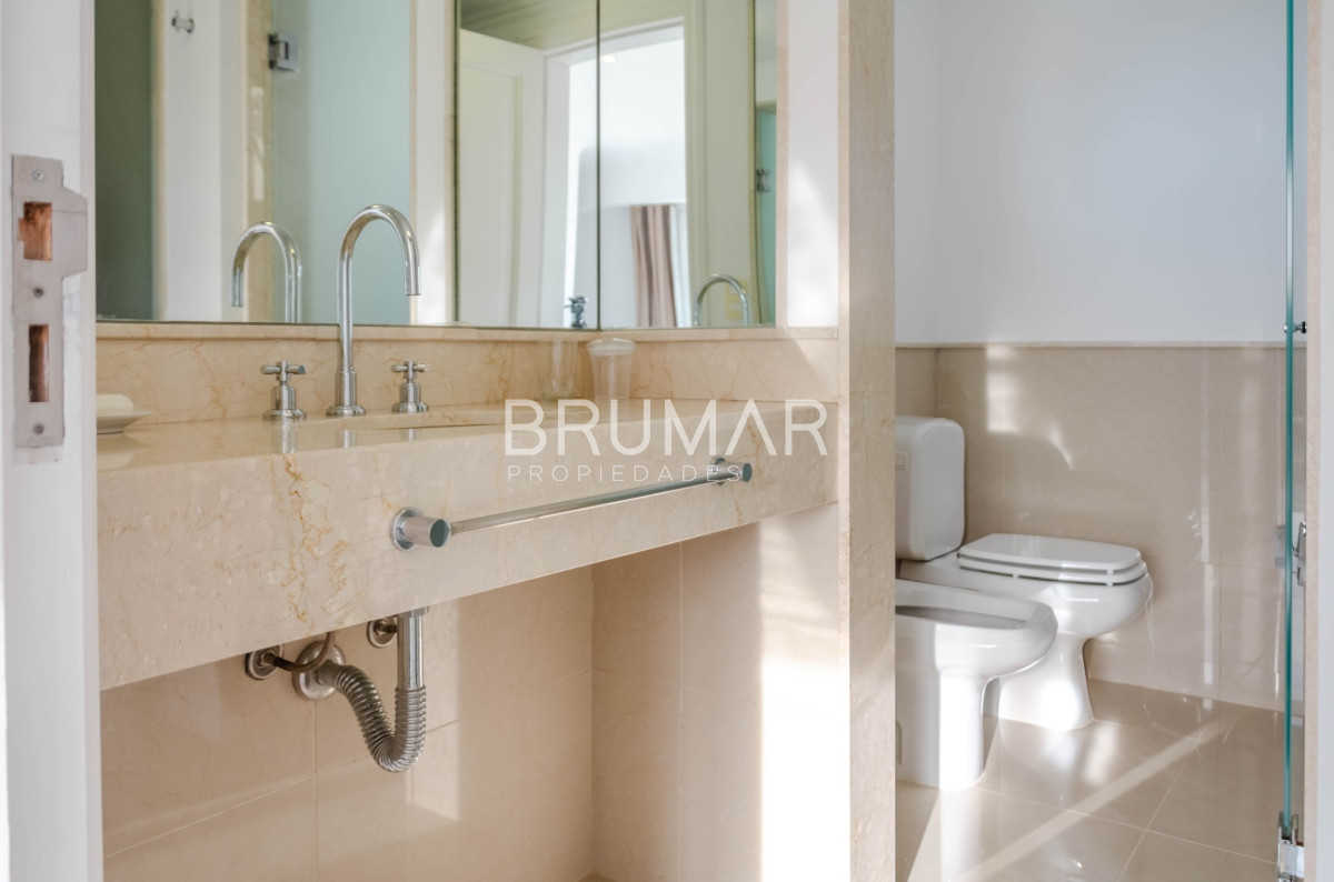 Apartamento ID.272 - Departamento en Venta en Veramansa de tres suites