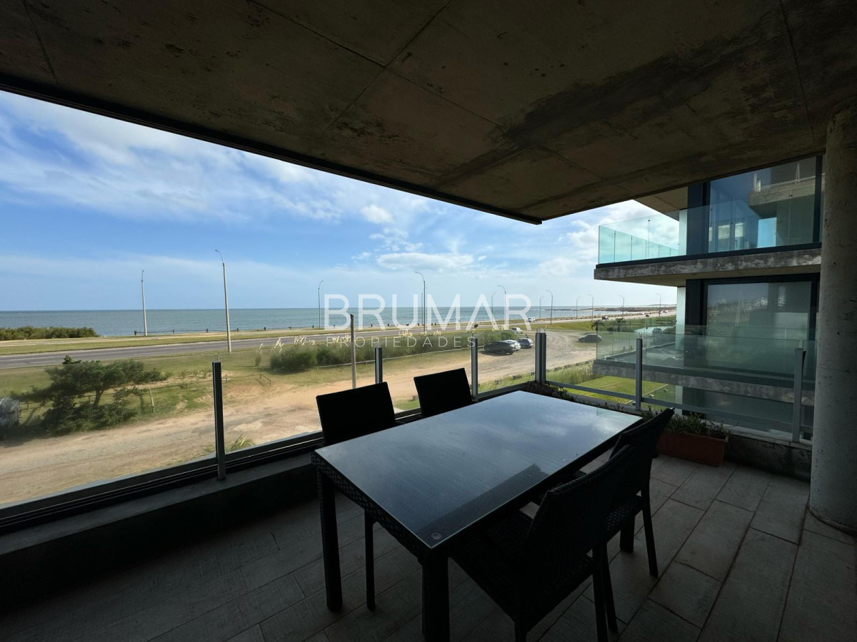 Apartamento ID.317 - Venta Primera linea Pinares