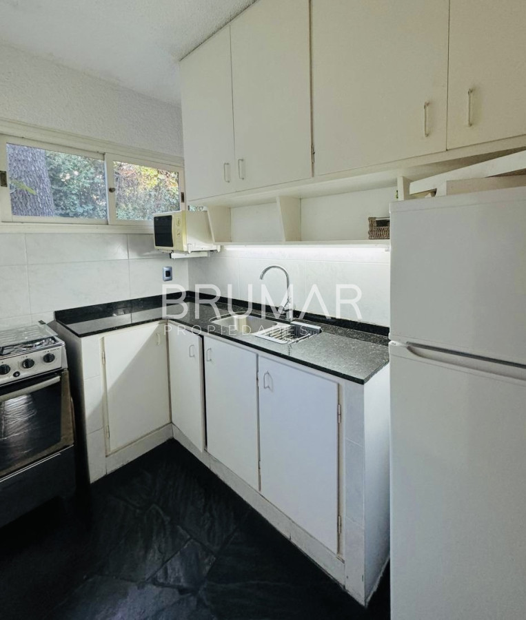 Apartamento ID.128 - Alquiler apartamento 2 dormitorios, estufa a leña, parrillero, excelente entorno.
