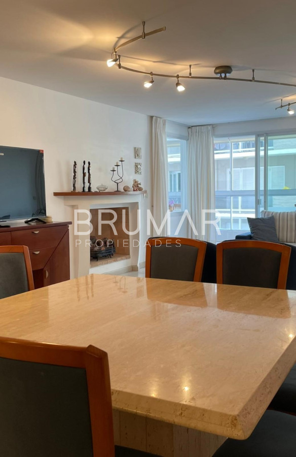 Apartamento ID.251 - Alquiler de Temporada 3 Dormitorios Playa Brava