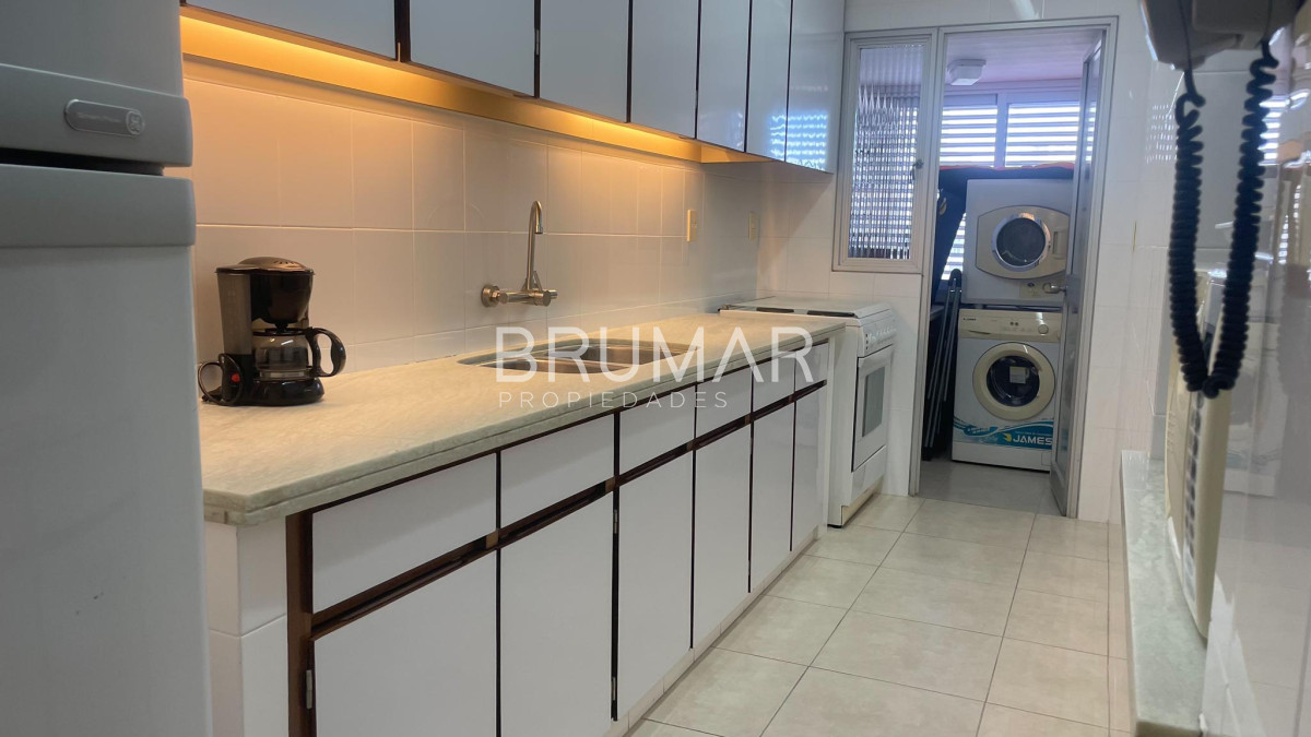 Apartamento ID.18 - Frente al mar departamentos de 3 dormitorios, en zona privilegiada.