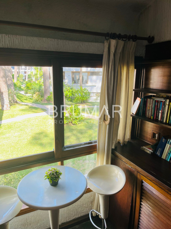 Apartamento ID.108 - Departamento Roosevelt 2 dormitorios y medio entorno arbolado.