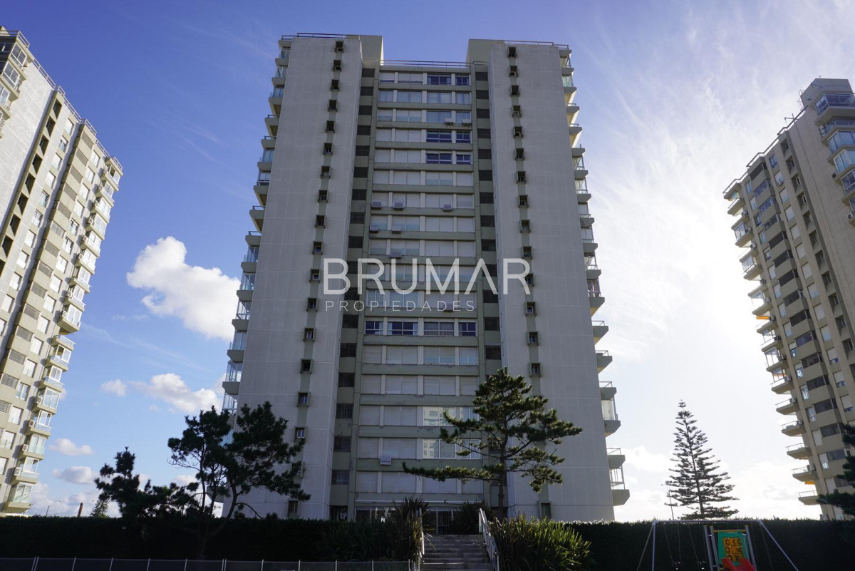 Apartamento ID.18 - Frente al mar departamentos de 3 dormitorios, en zona privilegiada.