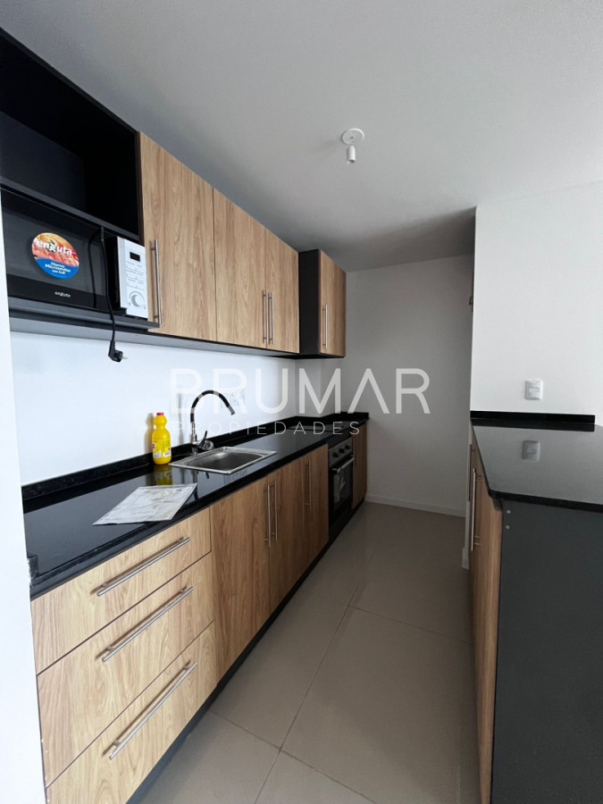 Apartamento ID.813 - Alquiler anual a estrenar 1 dormitorio y medio con parrillero propio 